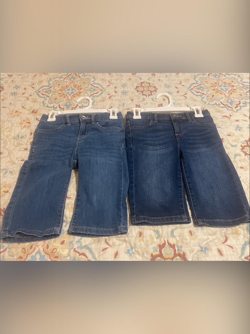 The Children's Place girl’s size 8 slim fit Blue and Dark Blue Denim Shorts Set